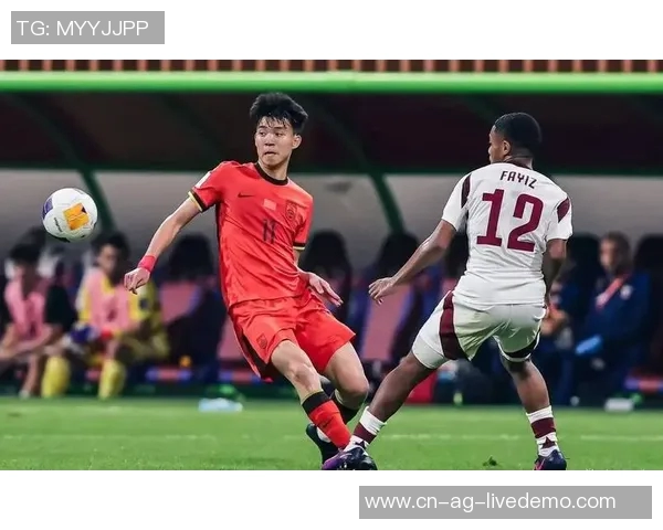 中国足球队员在国际赛场上的崛起与挑战分析 中国足球队员在国际赛场上的崛起与挑战分析